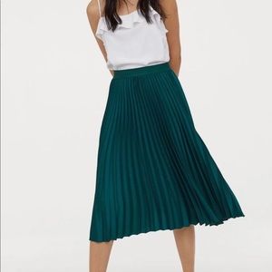 Green Pleated Skirt
